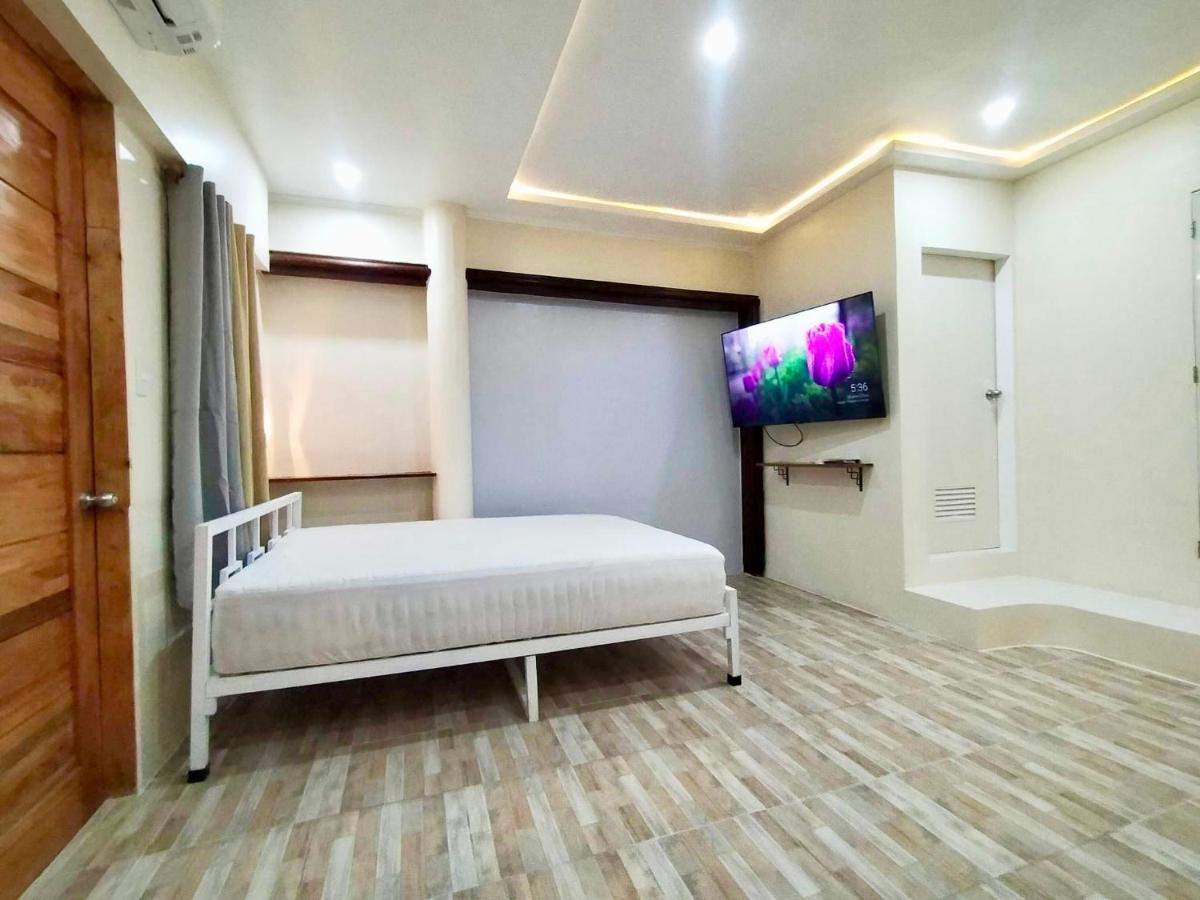 Balai Tinay Guesthouse Legazpi Exterior photo